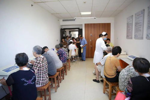 夜診中醫(yī)，守護健康——浦江社區(qū)衛(wèi)生服務中心中醫(yī)夜門診暖心啟航